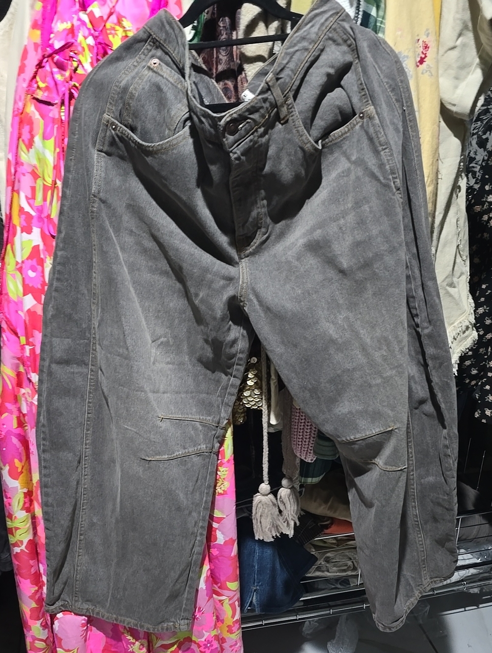 WE THE FREE PEOPLE GOOD LUCK MID RISE BARREL - Picture 6 of 6